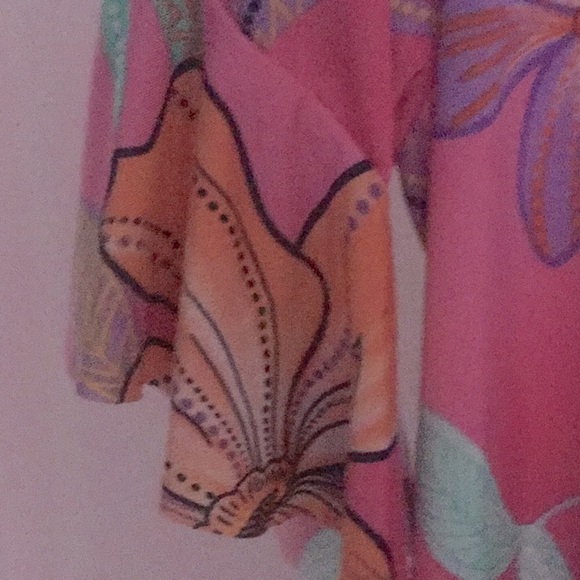 ❌DONATED❌Pink Floral Short Flutter Sleeve Round Neck Dress - Picture 7 of 9